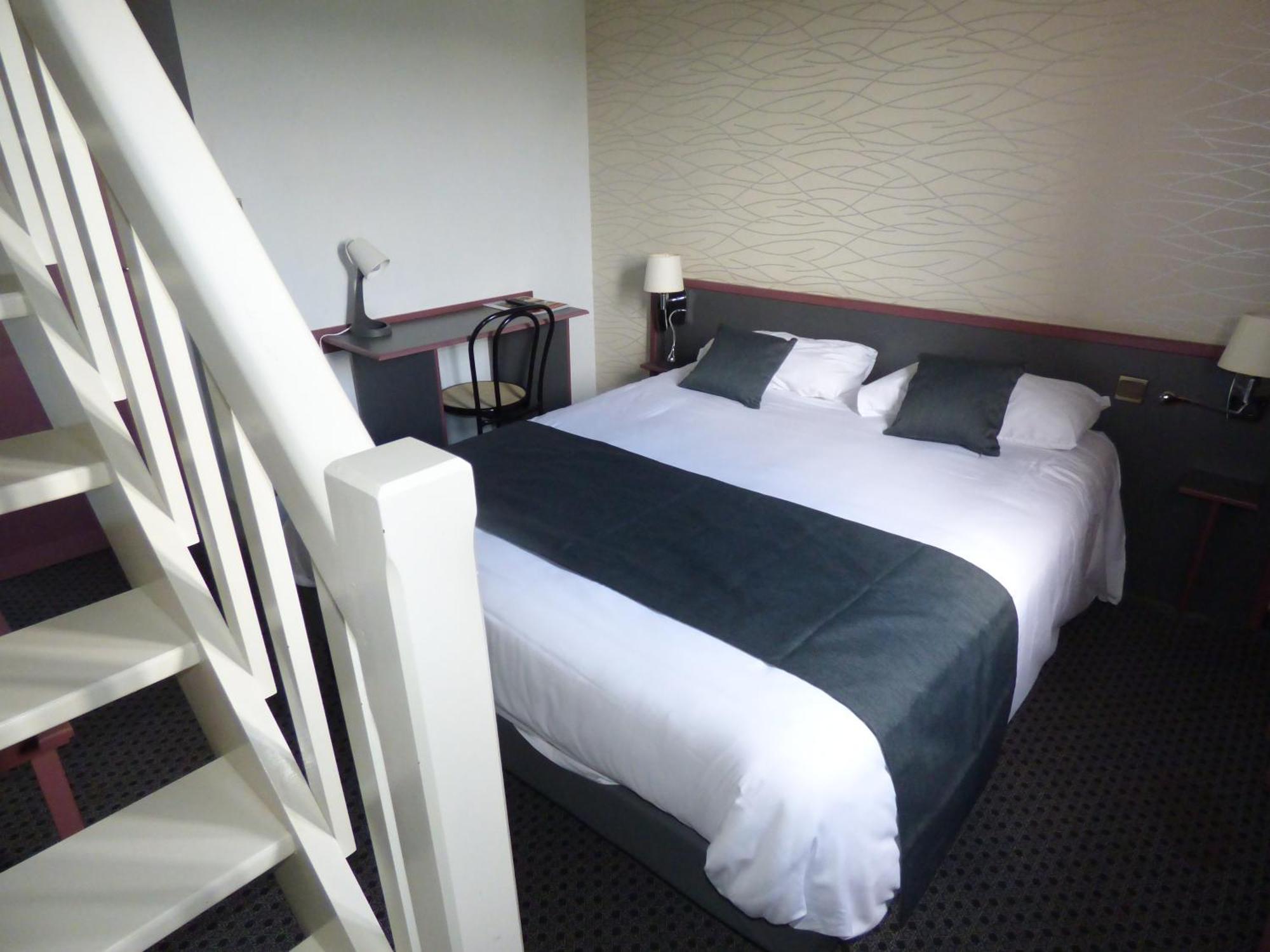 อินสไปเรชั่น บาย บัลลาแด็ง วีลฟรองช์ เดอ รูแอร์ก Hotel วีย์ฟร็องเช-เดอ-ฮูแอเก ภายนอก รูปภาพ